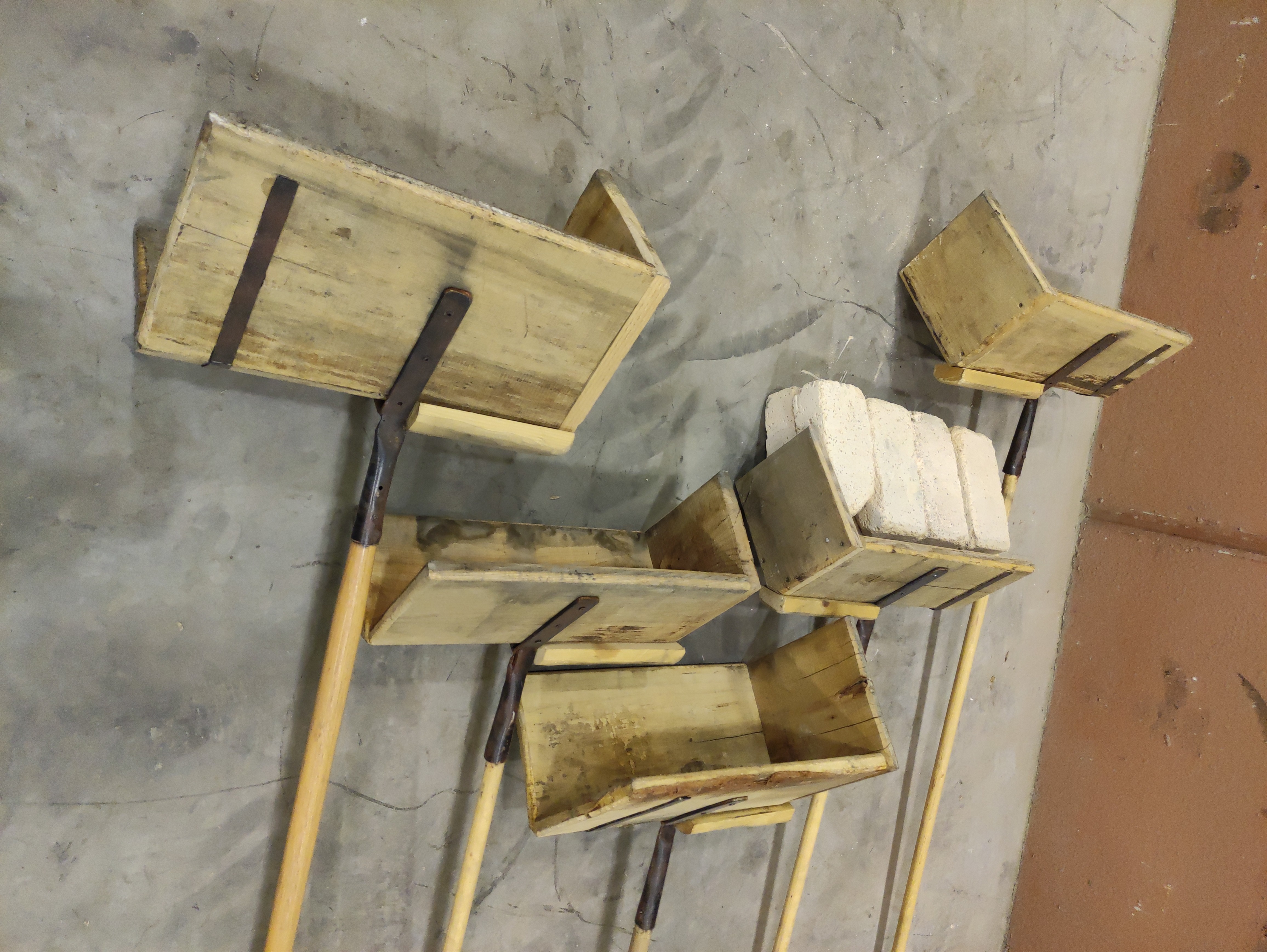 alzador ladrillos herram obra (21-26)130-208x47x18-23 5u